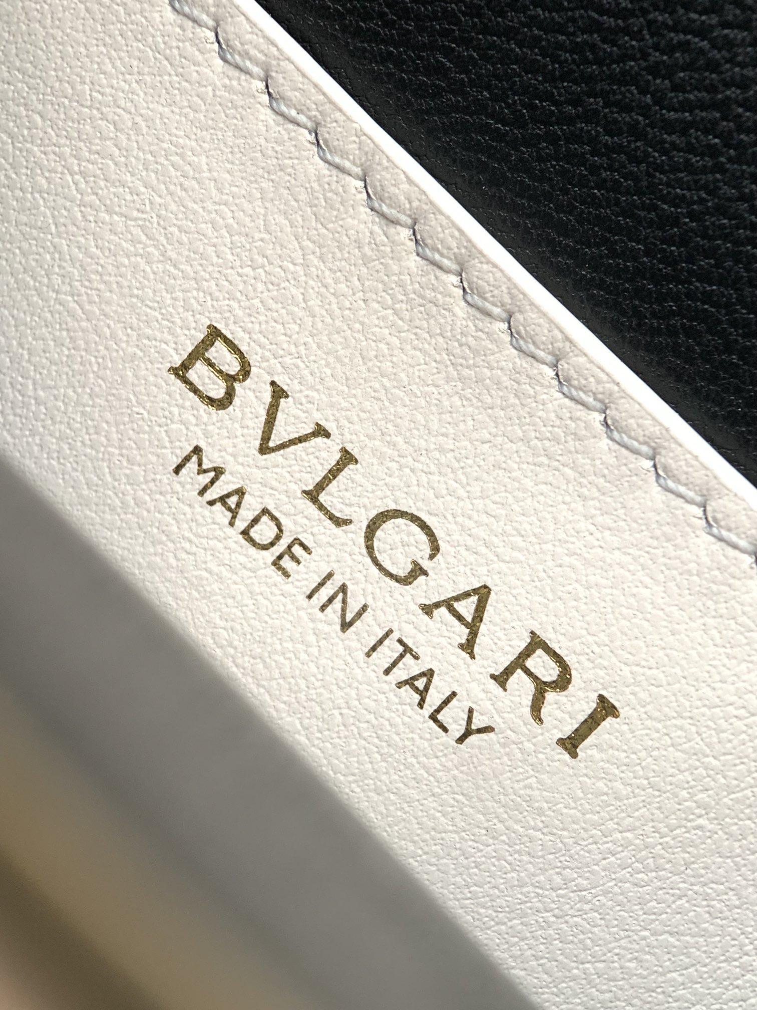 Bvlgari Serpentine Tote Shoulder Bag White